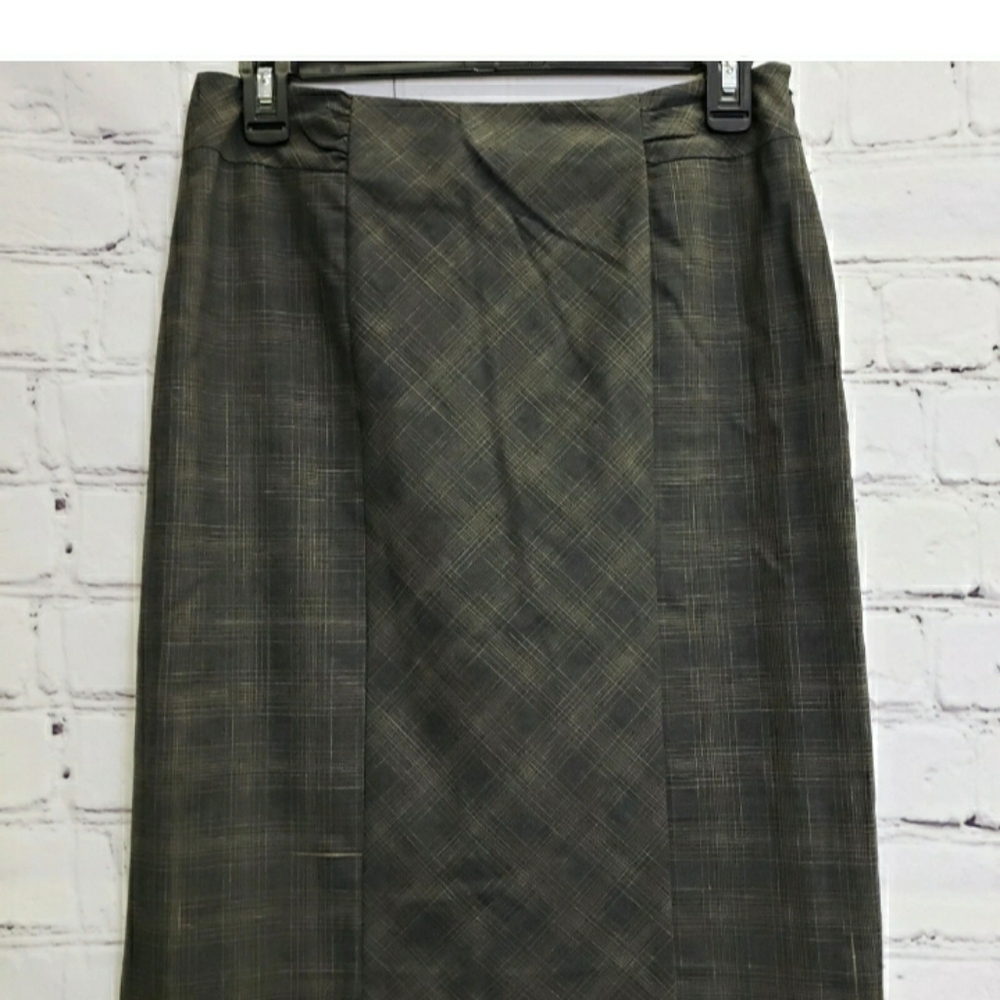 Classiques Entier Skirt Sz 2 Dark Gray Gold Plaid Pencil Skirt Polyester Wool